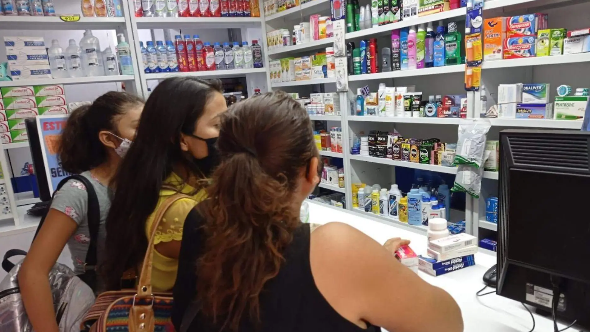 F CARMONA FARMACIAS (2)